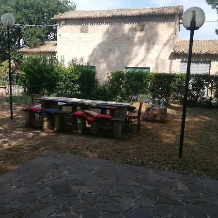 Farm stay In Vecchio Granaio Treia