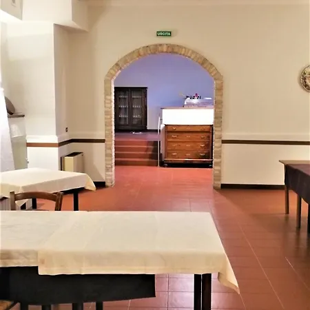 In Vecchio Granaio Farm stay Treia