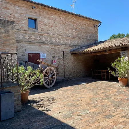 Farm stay In Vecchio Granaio Treia