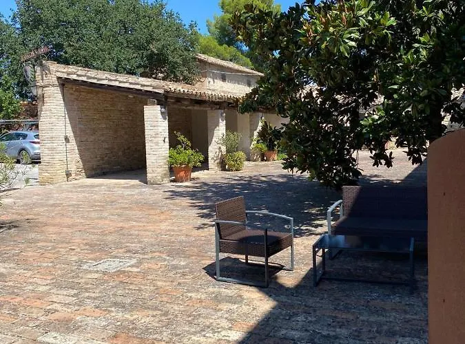 In Luzi Feriegård Treia